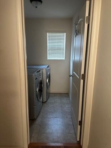6048 Treetops Drive, Romulus, MI 48174