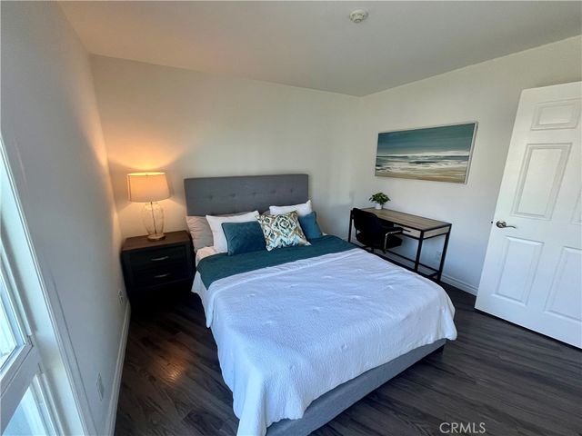 630 The Village 116, Redondo Beach, CA 90277