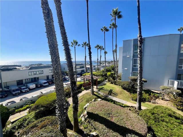 630 The Village 116, Redondo Beach, CA 90277