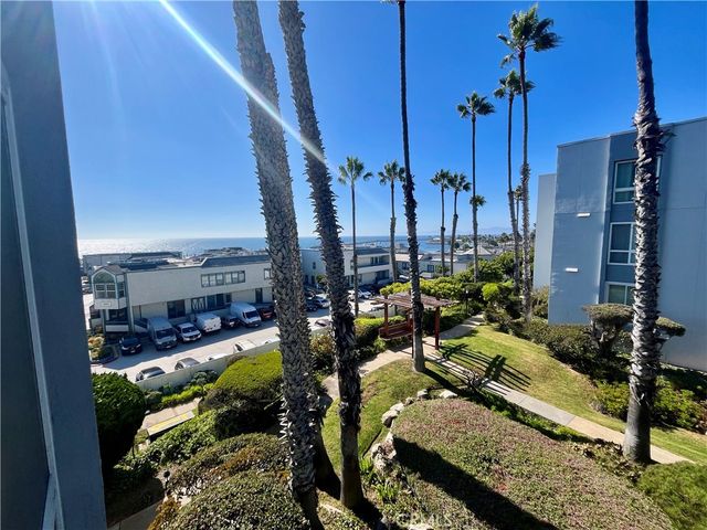 630 The Village 116, Redondo Beach, CA 90277