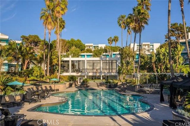 630 The Village 116, Redondo Beach, CA 90277