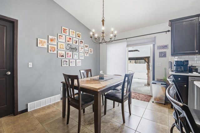 1435 ANTHEM DRIVE, Neenah, WI 54956