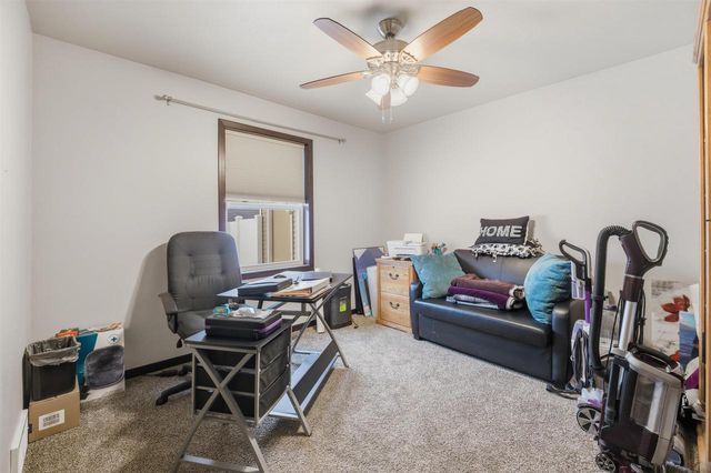 1435 ANTHEM DRIVE, Neenah, WI 54956