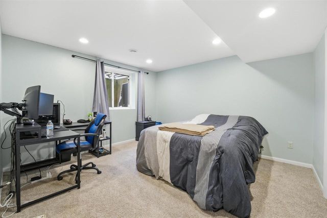 1435 ANTHEM DRIVE, Neenah, WI 54956