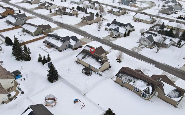 1435 ANTHEM DRIVE, Neenah, WI 54956