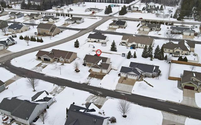 1435 ANTHEM DRIVE, Neenah, WI 54956