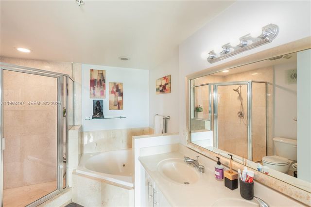 7910 Harbor Island Dr 502, North Bay Village, FL 33141