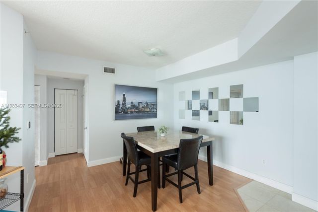 7910 Harbor Island Dr 502, North Bay Village, FL 33141