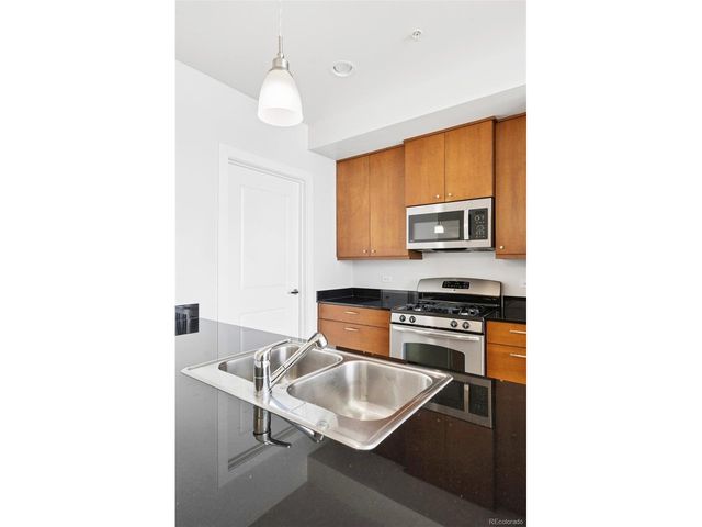 2001 Lincoln St 2020, Denver, CO 80202