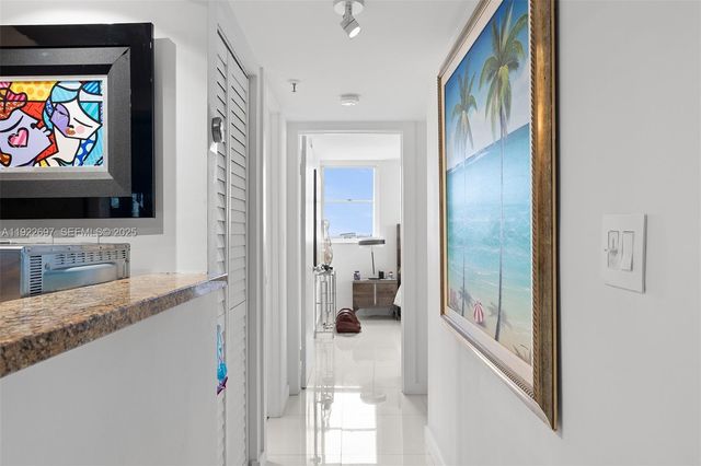 1775 Washington Ave 14F, Miami Beach, FL 33139