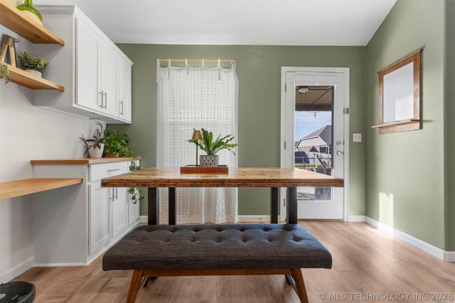 3648 E 144th Street S, Bixby, OK 74008