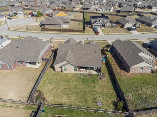3648 E 144th Street S, Bixby, OK 74008