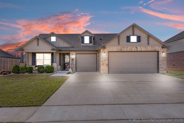 3648 E 144th Street S, Bixby, OK 74008