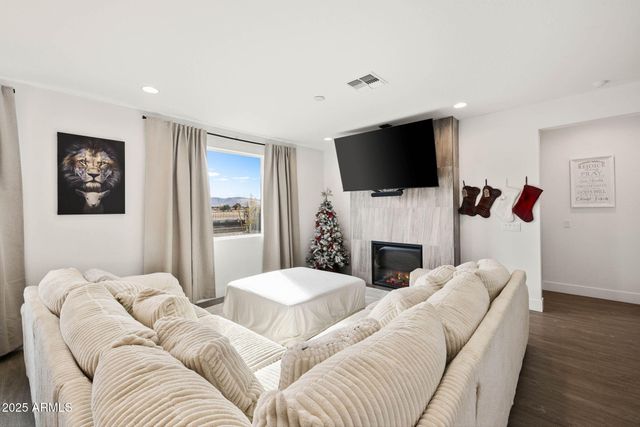 7615 E LOUIE Lane, Prescott Valley, AZ 86315