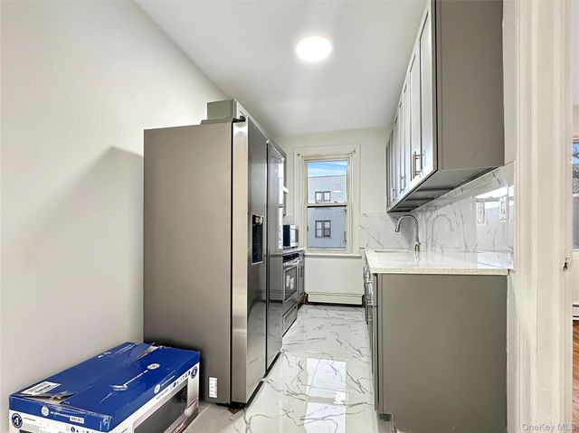 2819 Coddington Avenue, Bronx, NY 10461