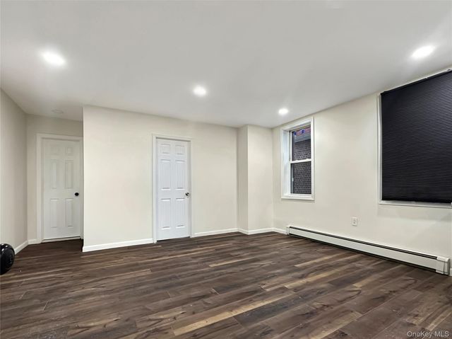 2819 Coddington Avenue, Bronx, NY 10461