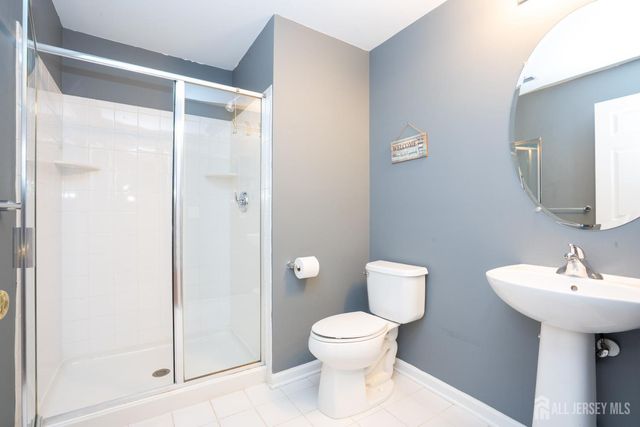 3 Lily Lane, Piscataway, NJ 08854