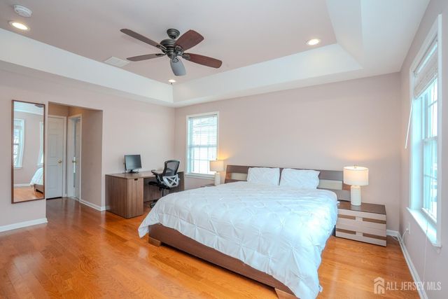 3 Lily Lane, Piscataway, NJ 08854