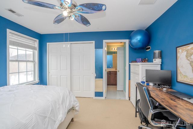 3 Lily Lane, Piscataway, NJ 08854