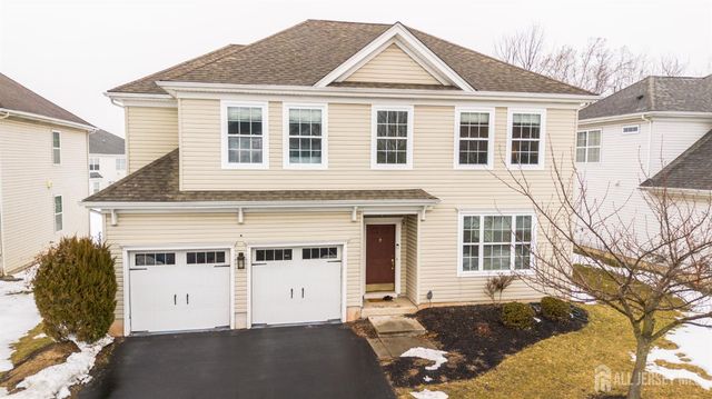 3 Lily Lane, Piscataway, NJ 08854