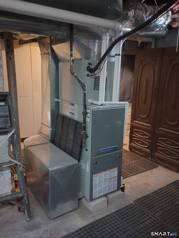 64 Moody Avenue, Fairfield, CT 06825