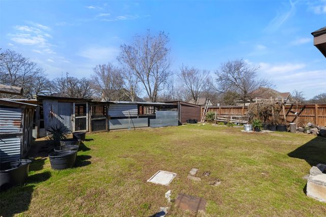 3809 S Peachtree Road, Balch Springs, TX 75180