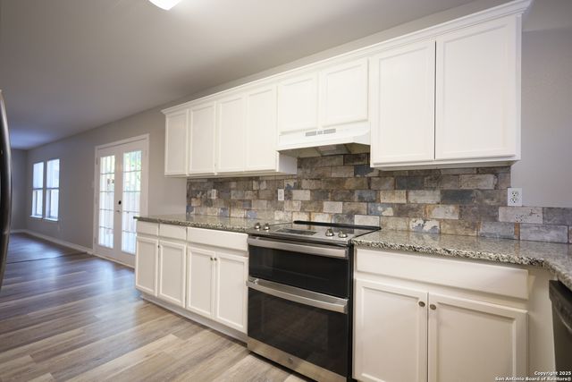 9519 Braun Square, San Antonio, TX 78254