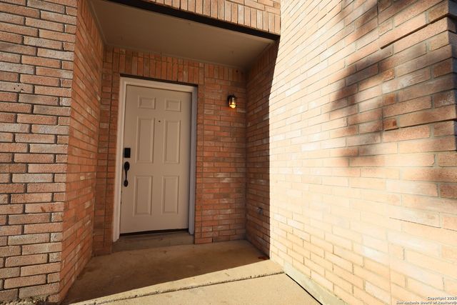 9519 Braun Square, San Antonio, TX 78254