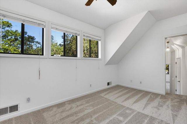 16209 Gibboney Ln, Grass Valley, CA 95949