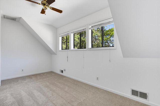 16209 Gibboney Ln, Grass Valley, CA 95949