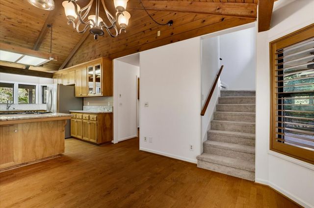 16209 Gibboney Ln, Grass Valley, CA 95949