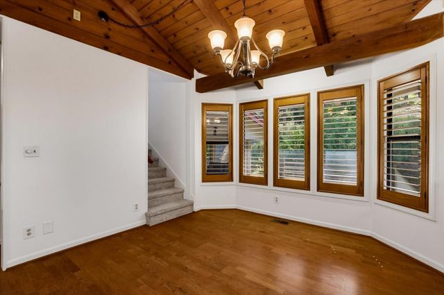 16209 Gibboney Ln, Grass Valley, CA 95949