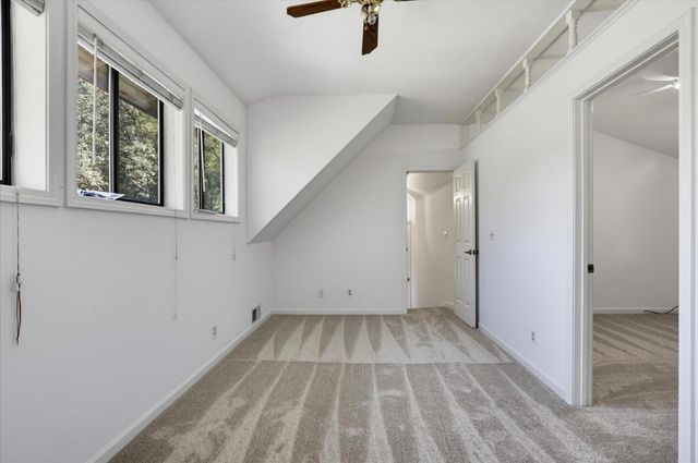 16209 Gibboney Ln, Grass Valley, CA 95949