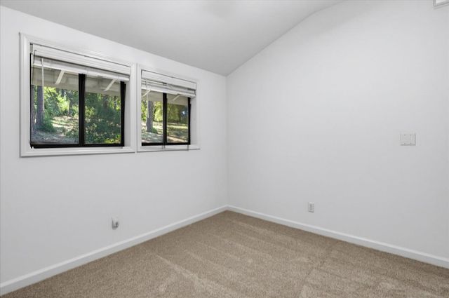 16209 Gibboney Ln, Grass Valley, CA 95949