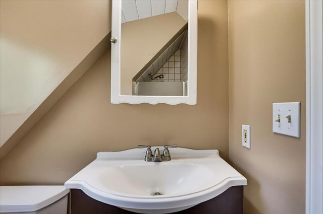 16209 Gibboney Ln, Grass Valley, CA 95949