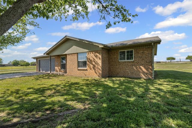 4610 Chisholm Trail, Crowley, TX 76036