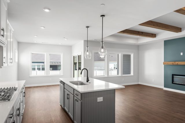 2003 Feather Stone Court, Columbia, TN 38401