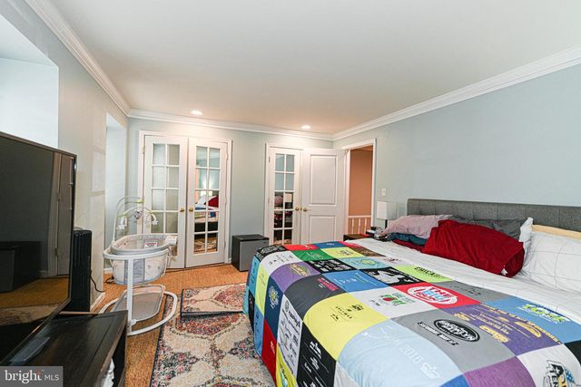 7377 MONTCALM DR, Mclean, VA 22102