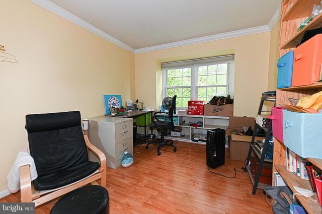 7377 MONTCALM DR, Mclean, VA 22102