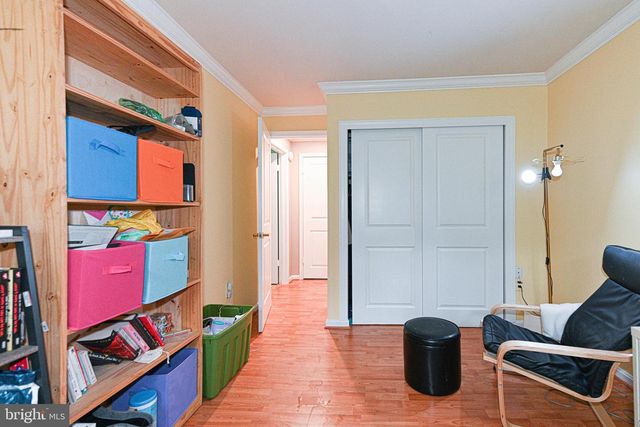 7377 MONTCALM DR, Mclean, VA 22102