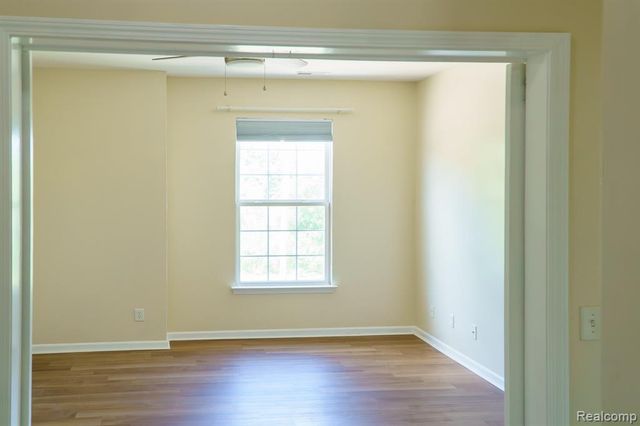 1803 Pinecroft Drive, Canton, MI 48188