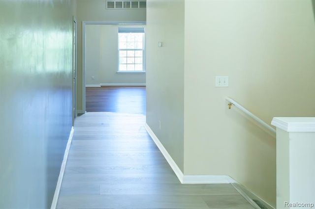 1803 Pinecroft Drive, Canton, MI 48188