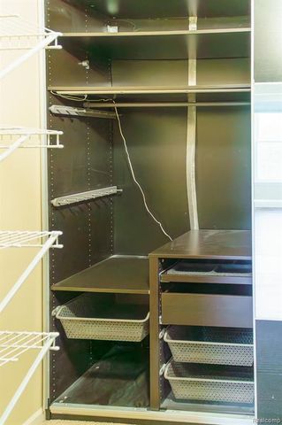 1803 Pinecroft Drive, Canton, MI 48188