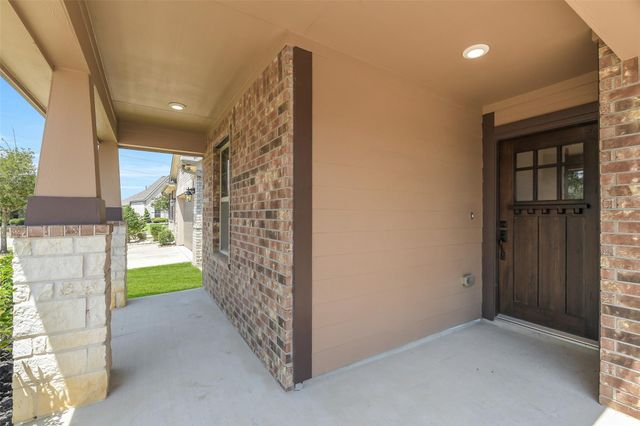 19818 Bronze Spur Court, Tomball, TX 77377