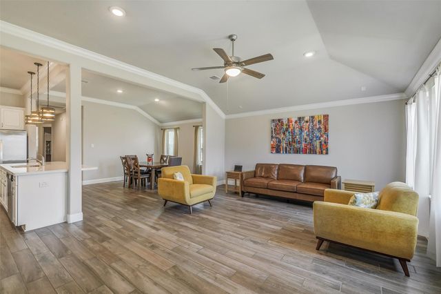 19818 Bronze Spur Court, Tomball, TX 77377