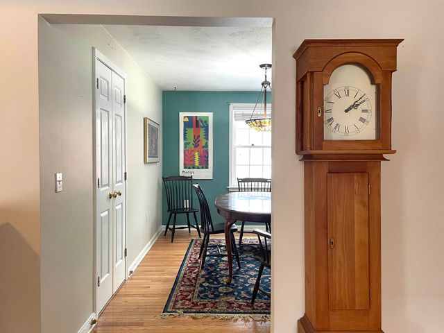 14 Colonial Sq Unit 14, Peterborough, NH 03458