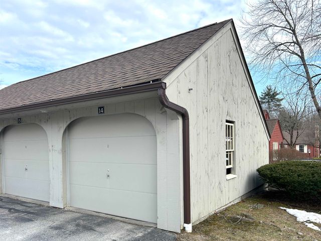 14 Colonial Sq Unit 14, Peterborough, NH 03458
