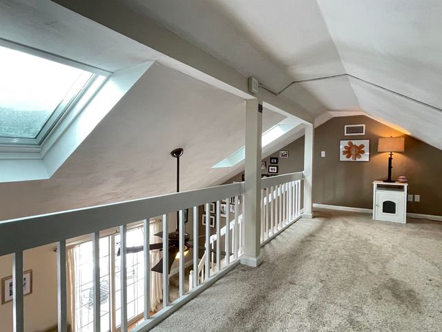 14 Colonial Sq Unit 14, Peterborough, NH 03458