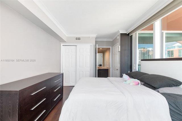 3370 NE 190th St 2007, Aventura, FL 33180