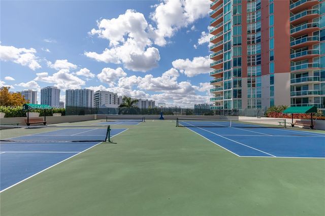 3370 NE 190th St 2007, Aventura, FL 33180